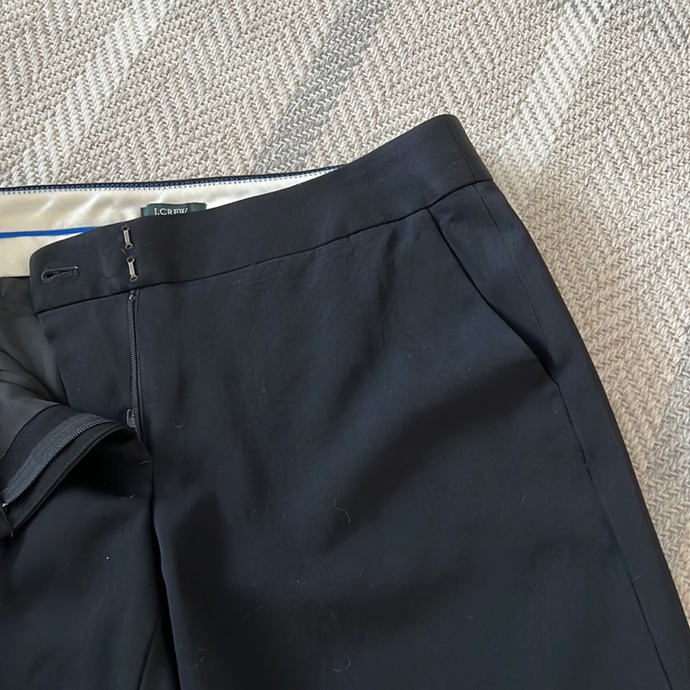 J. Crew City Fit Black Bermuda Shorts in Size 4 - Picture 5 of 6